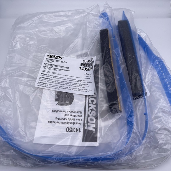 Set of 4 Reusable Splash Face Shield Kits - Picture 6 of 8